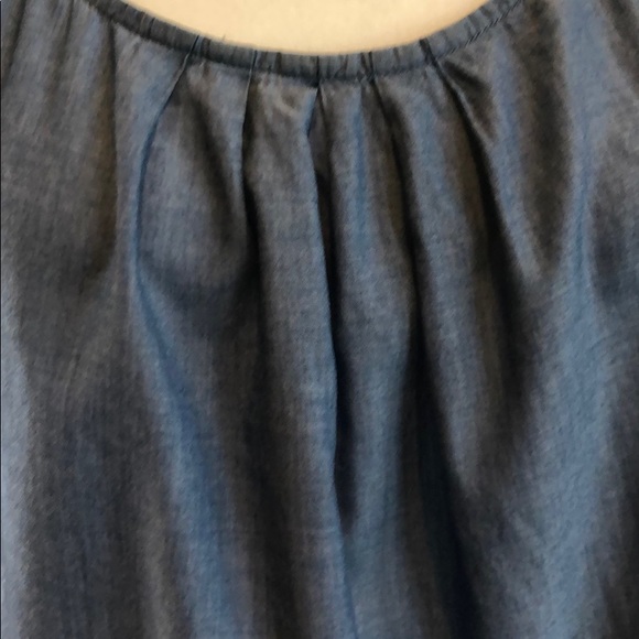 Cabi Chambray Denim Sleeveless Blouse - Picture 5 of 6